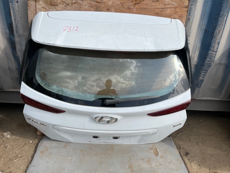 Крышка багажника, 80000 рублей, Пешки