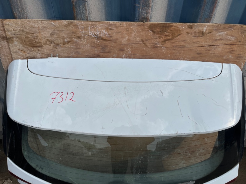 Крышка багажника, 80000 рублей, Пешки