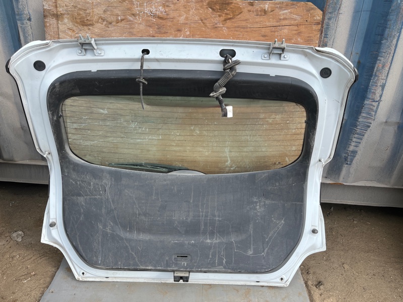 Крышка багажника, 80000 рублей, Пешки