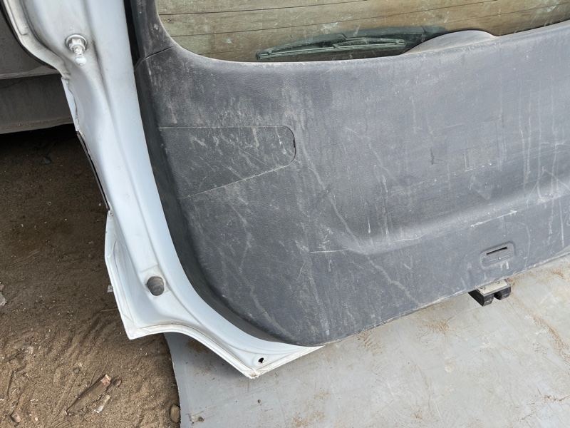 Крышка багажника, 80000 рублей, Пешки