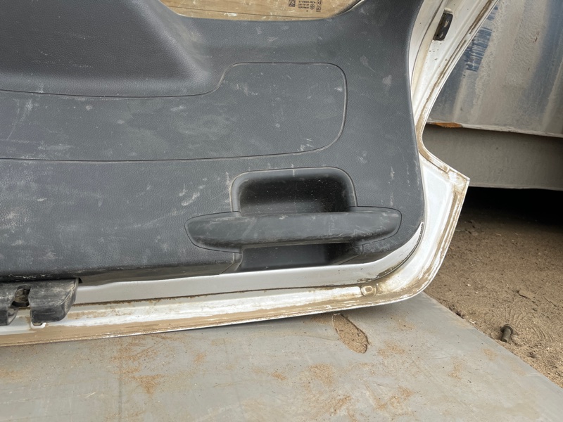 Крышка багажника, 15000 рублей, Пешки