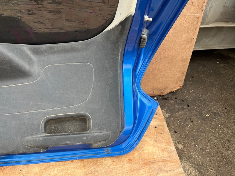 Крышка багажника, 15000 рублей, Пешки