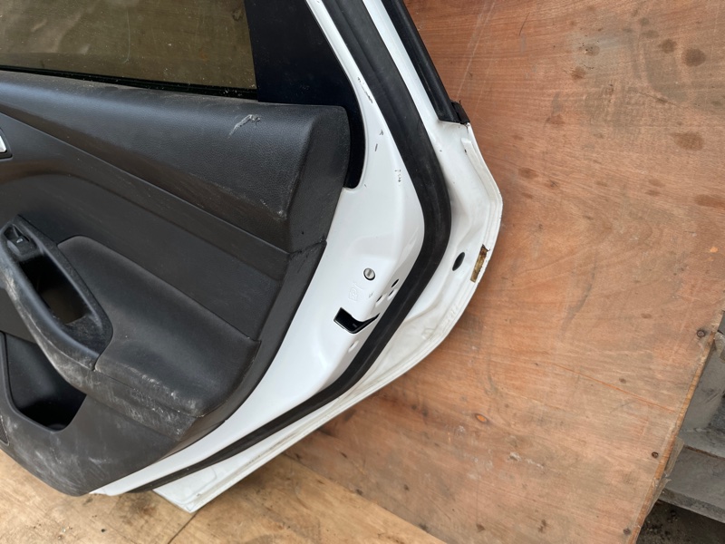 Дверь, 14000 рублей, Пешки