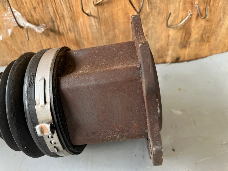 Привод, 5000 рублей, Пешки