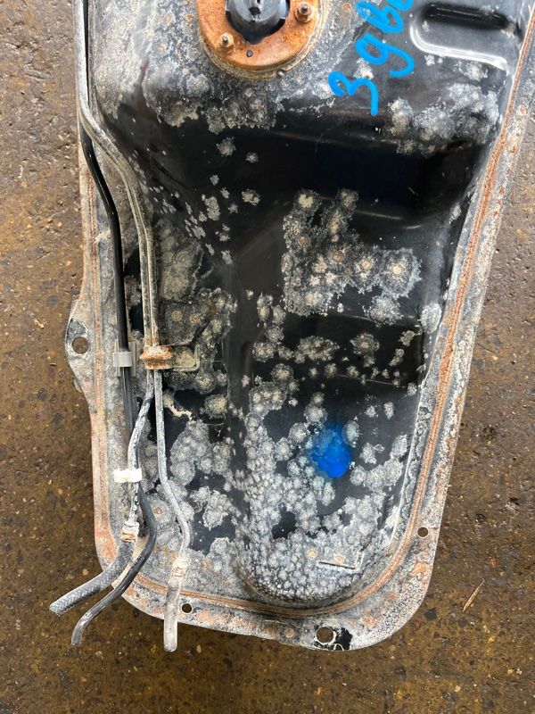 Бак топливный, 18000 рублей, Пешки