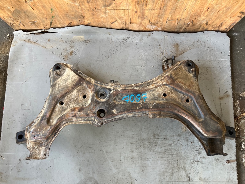 Подрамник, 12000 рублей, Пешки