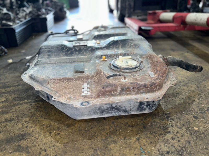 Бак топливный, 28000 рублей, Пешки