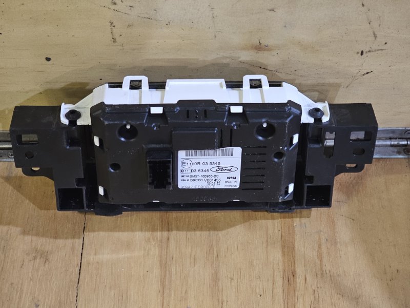 Монитор, 2500 рублей, Пешки