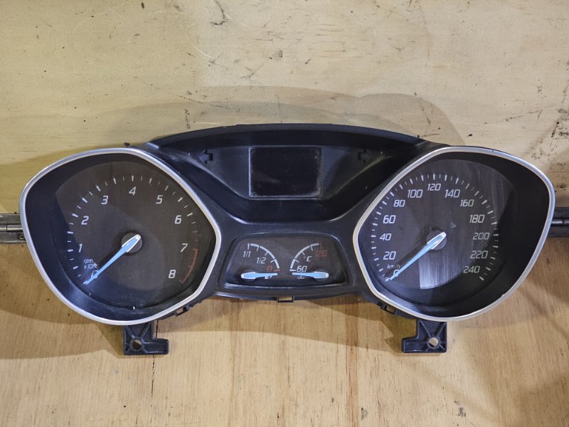 Панель приборов, 6000 рублей, Пешки