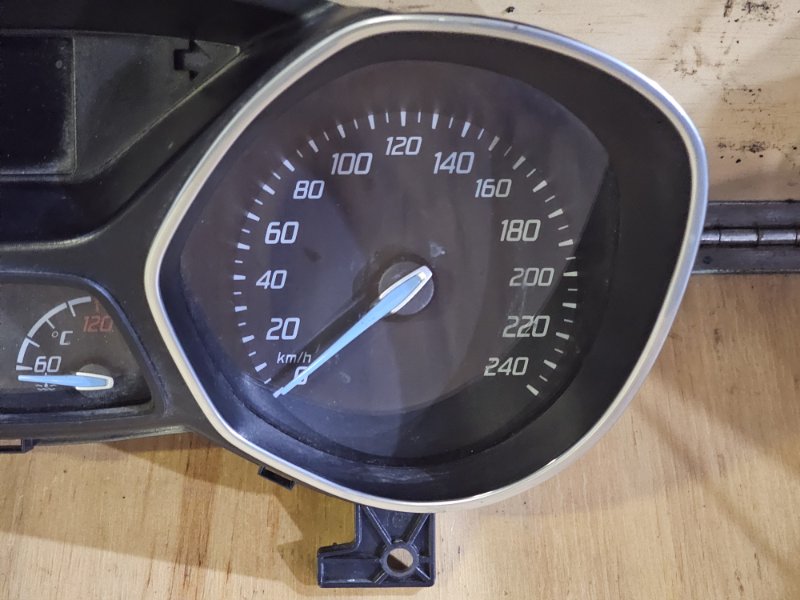 Панель приборов, 6000 рублей, Пешки