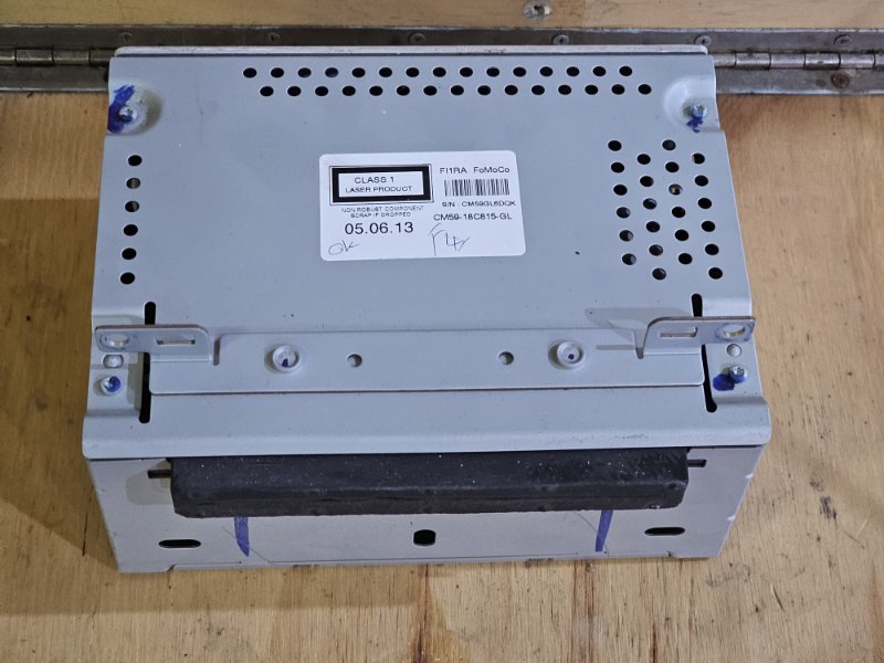 Магнитола, 2000 рублей, Пешки