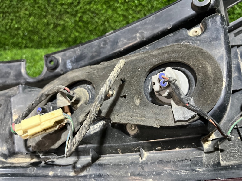 Стоп-сигнал, 6000 рублей, Пешки