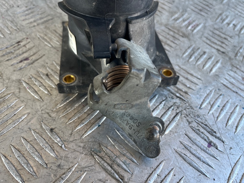 Дроссельная заслонка, 2000 рублей, Пешки