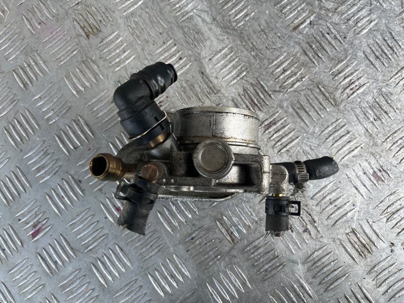 Дроссельная заслонка, 2000 рублей, Пешки