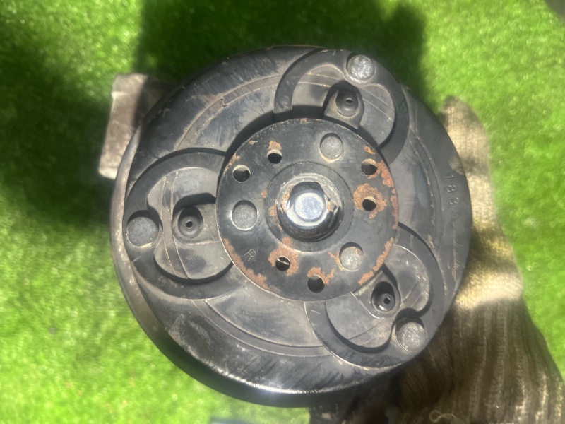 Компрессор кондиционера, 4000 рублей, Пешки