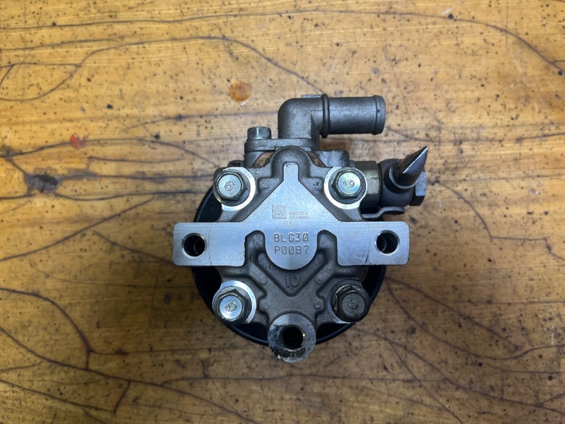 Насос гур, 2000 рублей, Пешки