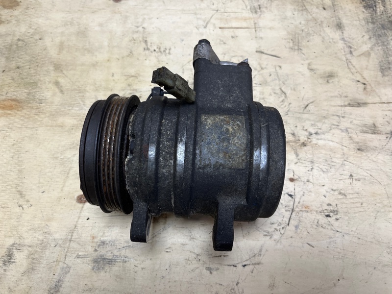 Компрессор кондиционера, 4000 рублей, Пешки