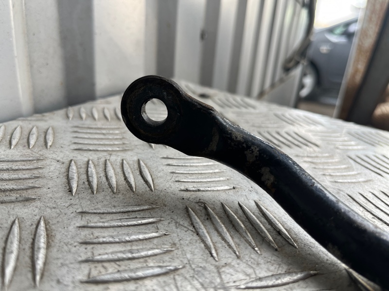 Стабилизатор поперечной устойчивости, 2000 рублей, Пешки