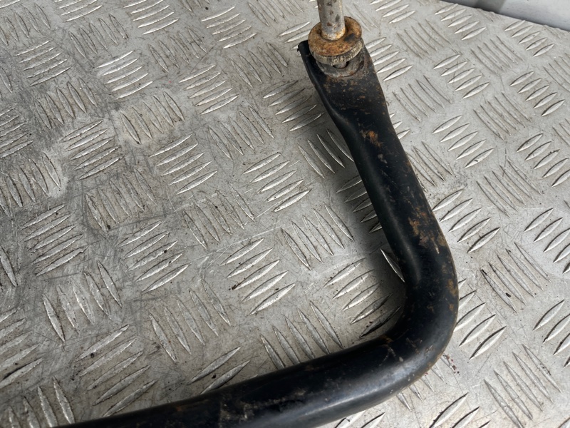 Стабилизатор поперечной устойчивости, 2000 рублей, Пешки