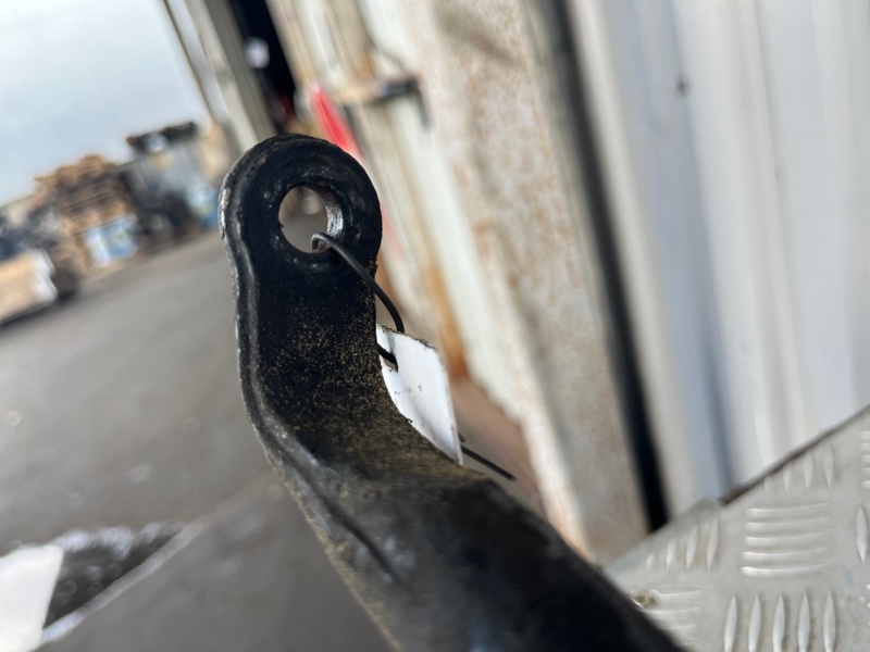 Стабилизатор поперечной устойчивости, 2000 рублей, Пешки