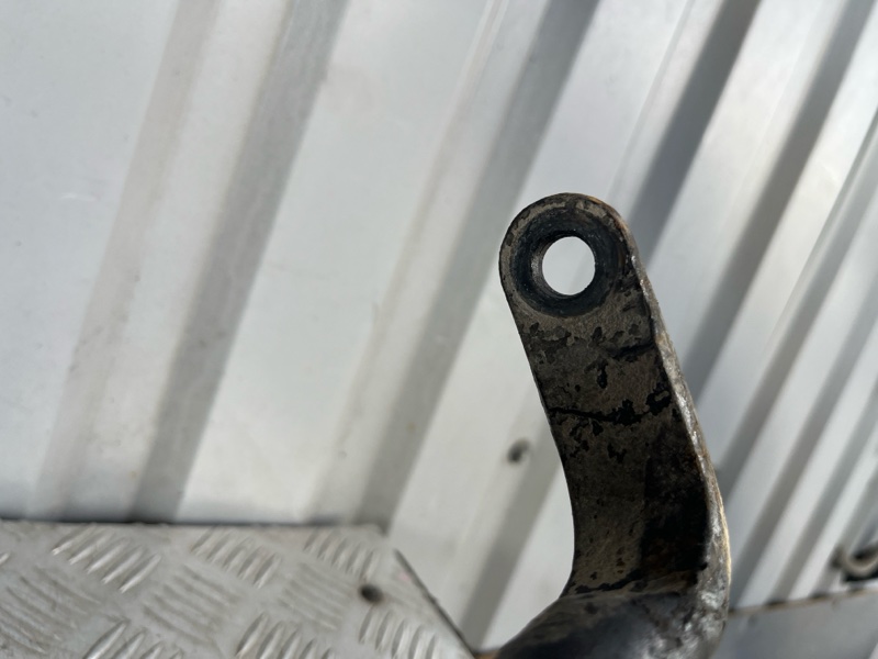 Стабилизатор поперечной устойчивости, 2000 рублей, Пешки