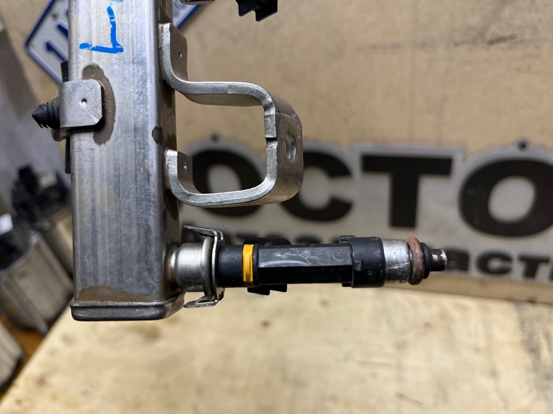 Форсунка топливная, 3000 рублей, Пешки