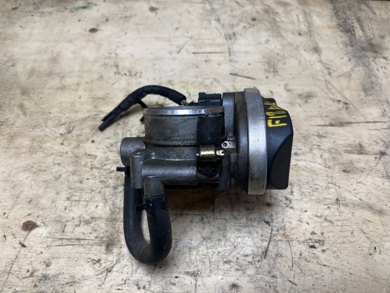 Дроссельная заслонка, 2000 рублей, Пешки