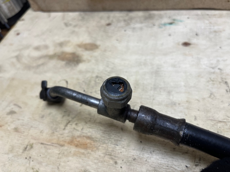 Шланг гидроусилителя руля, 2000 рублей, Пешки