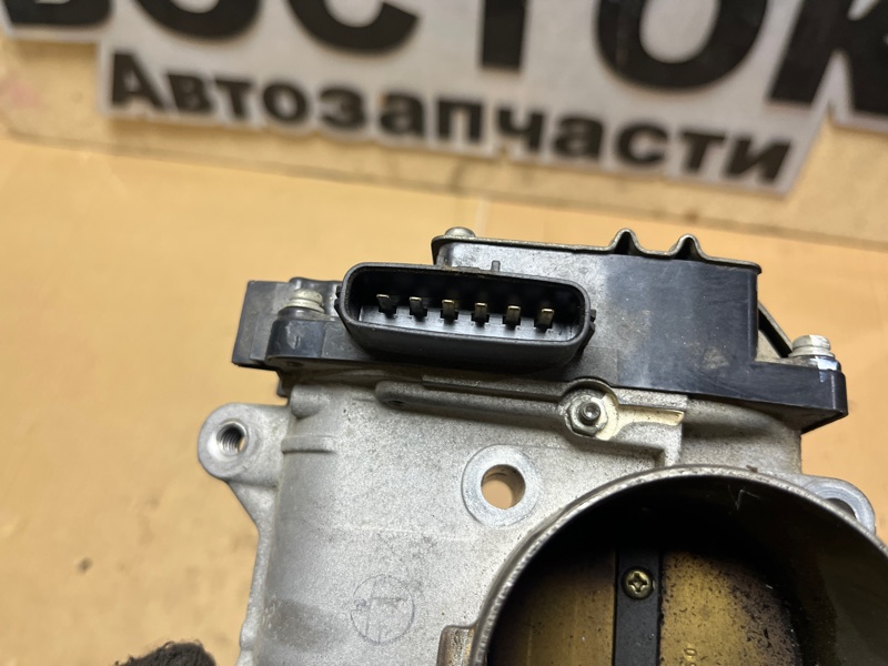 Дроссельная заслонка, 2000 рублей, Пешки