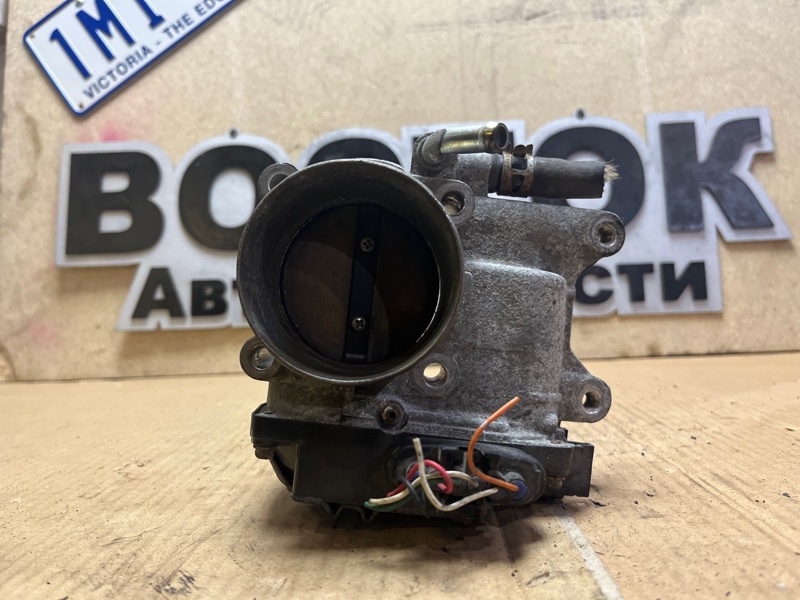 Дроссельная заслонка, 2000 рублей, Пешки