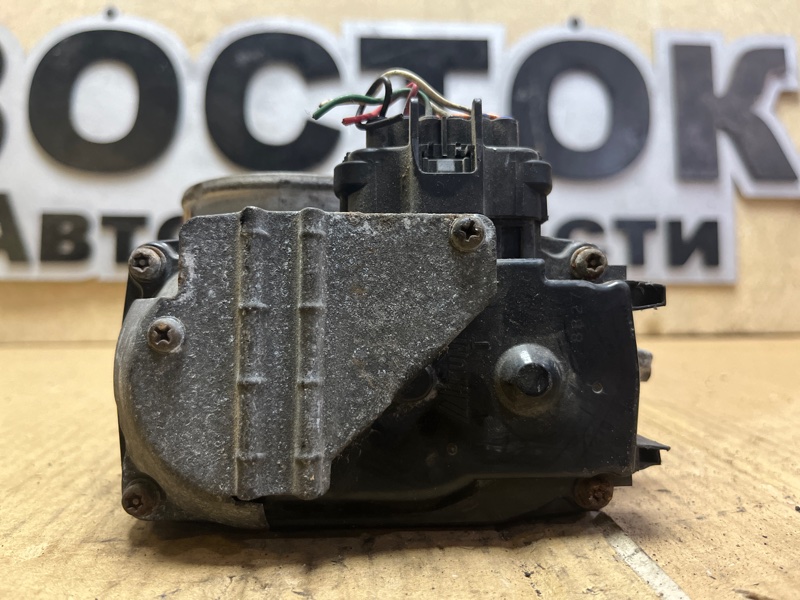 Дроссельная заслонка, 2000 рублей, Пешки