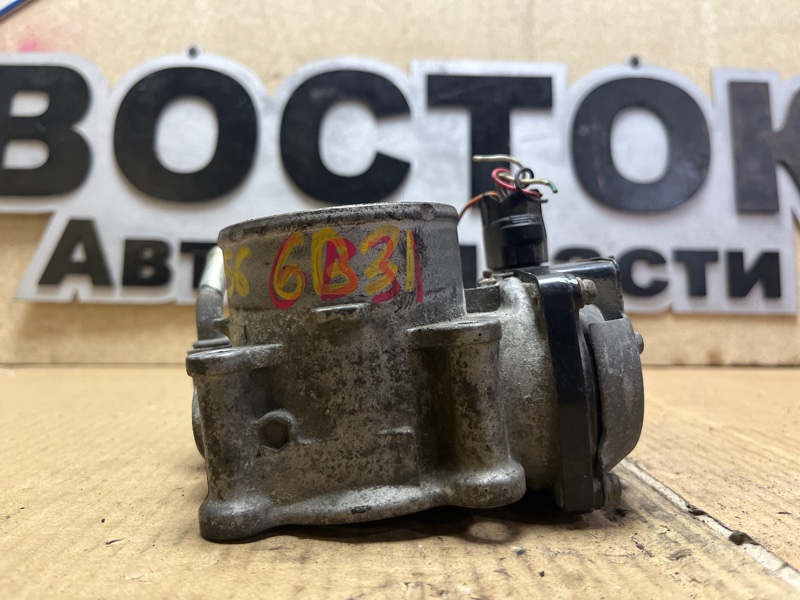 Дроссельная заслонка, 2000 рублей, Пешки