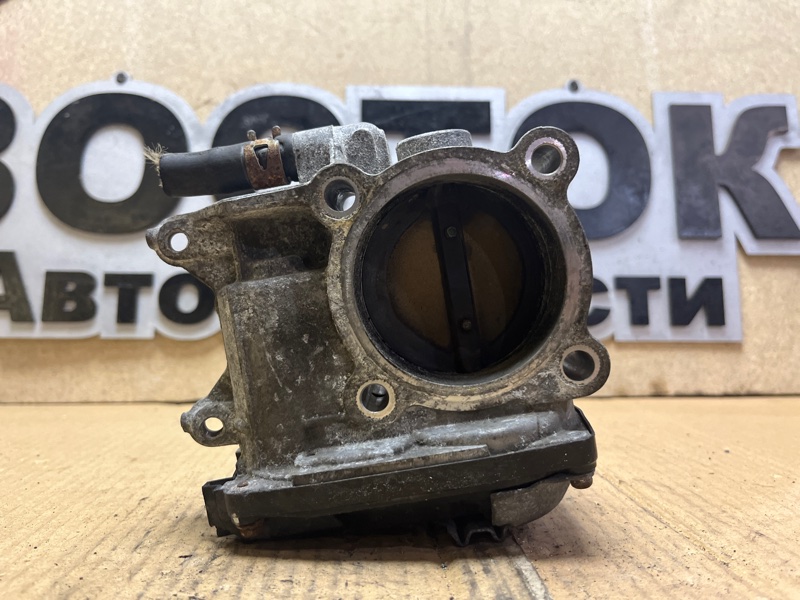 Дроссельная заслонка, 2000 рублей, Пешки