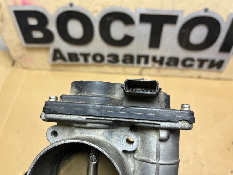 Дроссельная заслонка, 2000 рублей, Пешки