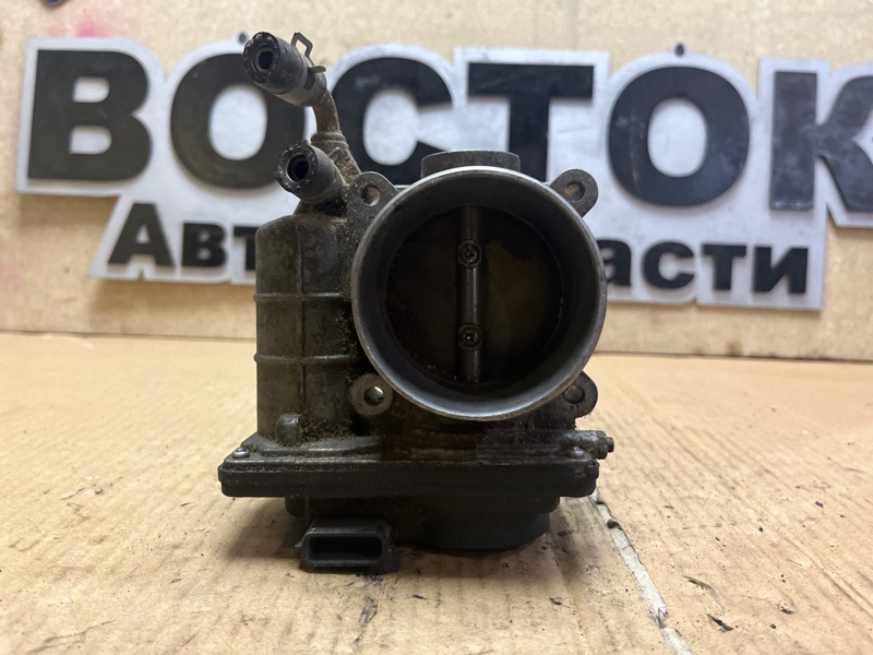 Дроссельная заслонка, 2000 рублей, Пешки