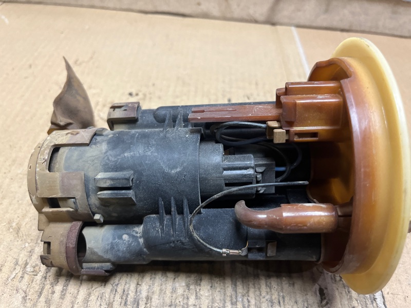 Топливный насос, 2000 рублей, Пешки