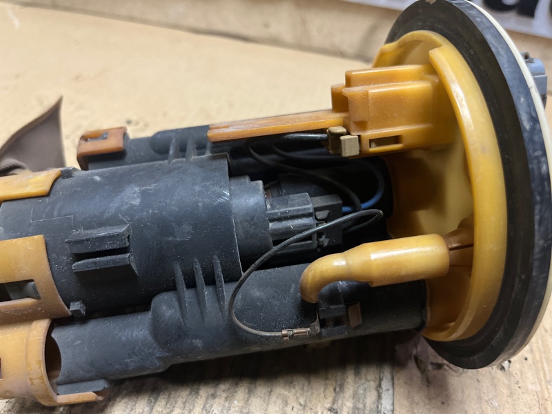 Топливный насос, 2000 рублей, Пешки