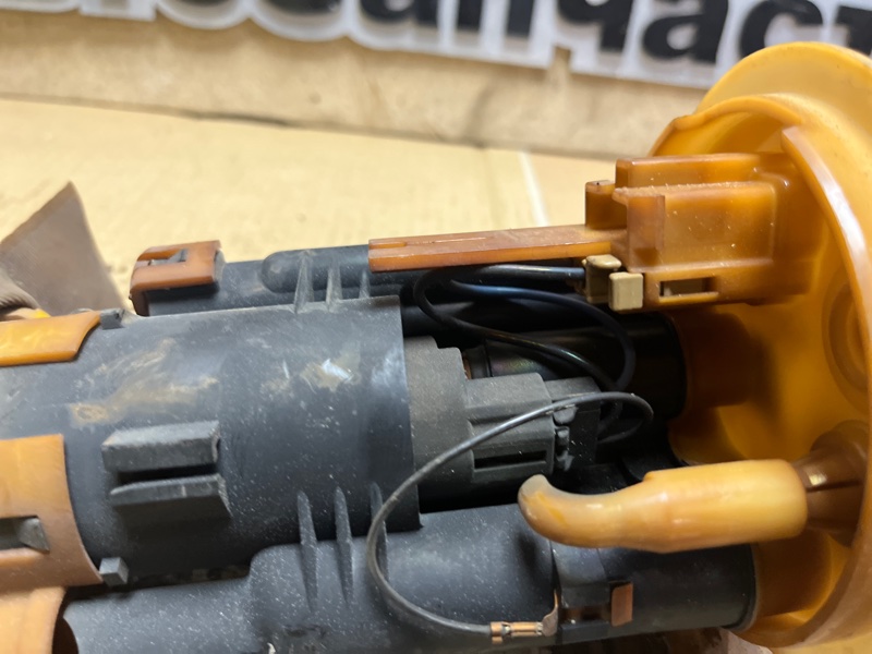 Топливный насос, 2000 рублей, Пешки