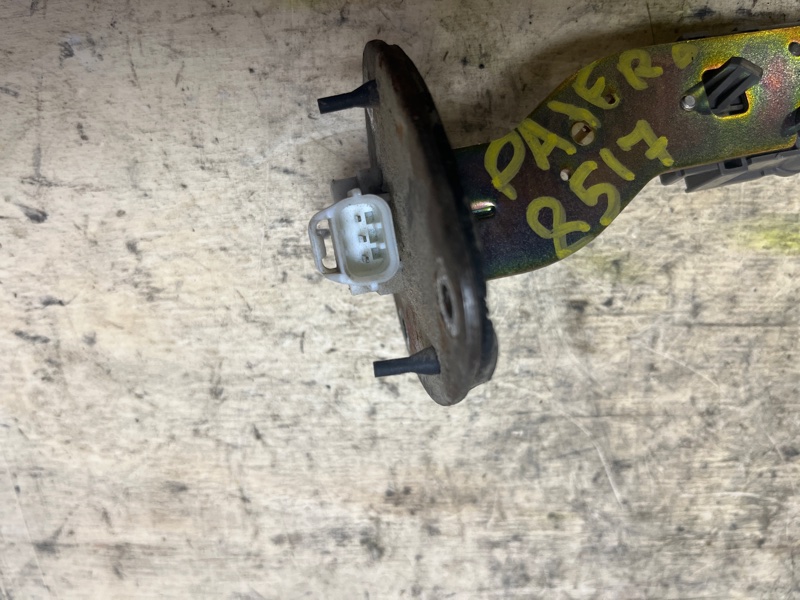 Датчик уровня топлива, 2000 рублей, Пешки