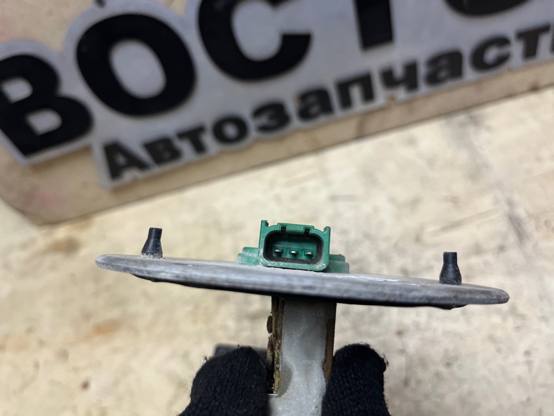 Датчик уровня топлива, 2000 рублей, Пешки