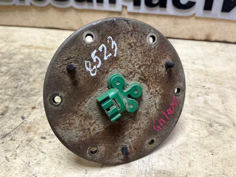 Датчик уровня топлива, 2000 рублей, Пешки