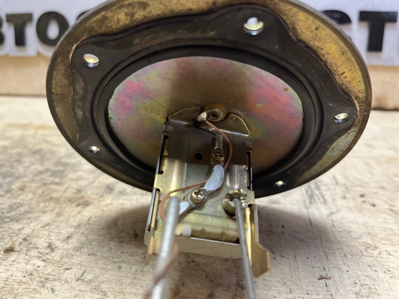 Датчик уровня топлива, 2000 рублей, Пешки