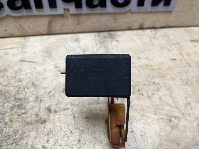 Датчик уровня топлива, 1500 рублей, Пешки