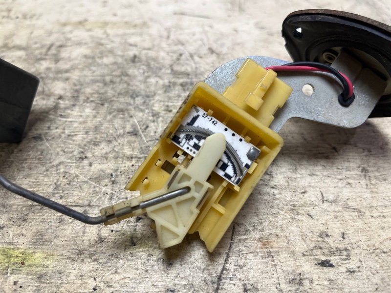 Датчик уровня топлива, 1500 рублей, Пешки