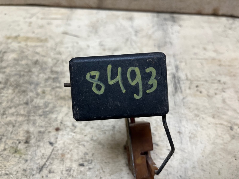 Датчик уровня топлива, 1500 рублей, Пешки