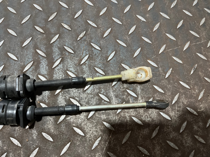 Трос переключения мкпп, 2000 рублей, Пешки