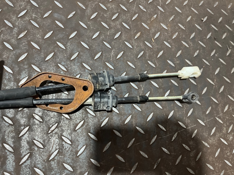 Трос переключения мкпп, 2000 рублей, Пешки