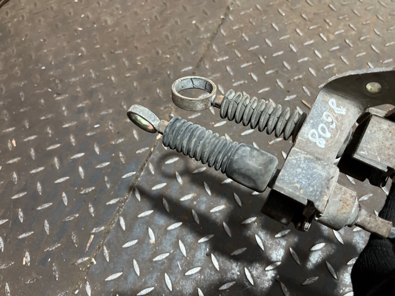 Трос переключения мкпп, 2000 рублей, Пешки