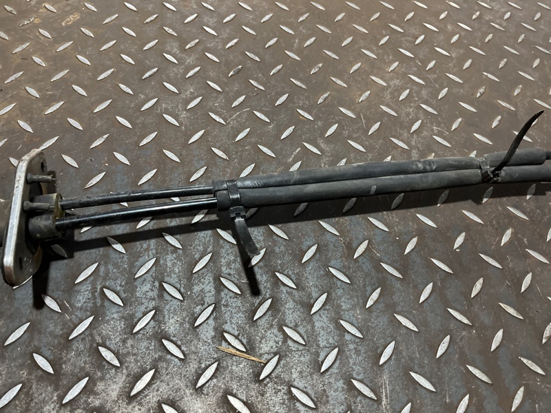 Трос переключения мкпп, 2000 рублей, Пешки