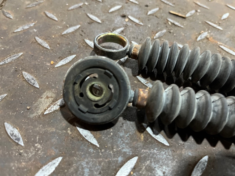 Трос переключения мкпп, 2000 рублей, Пешки